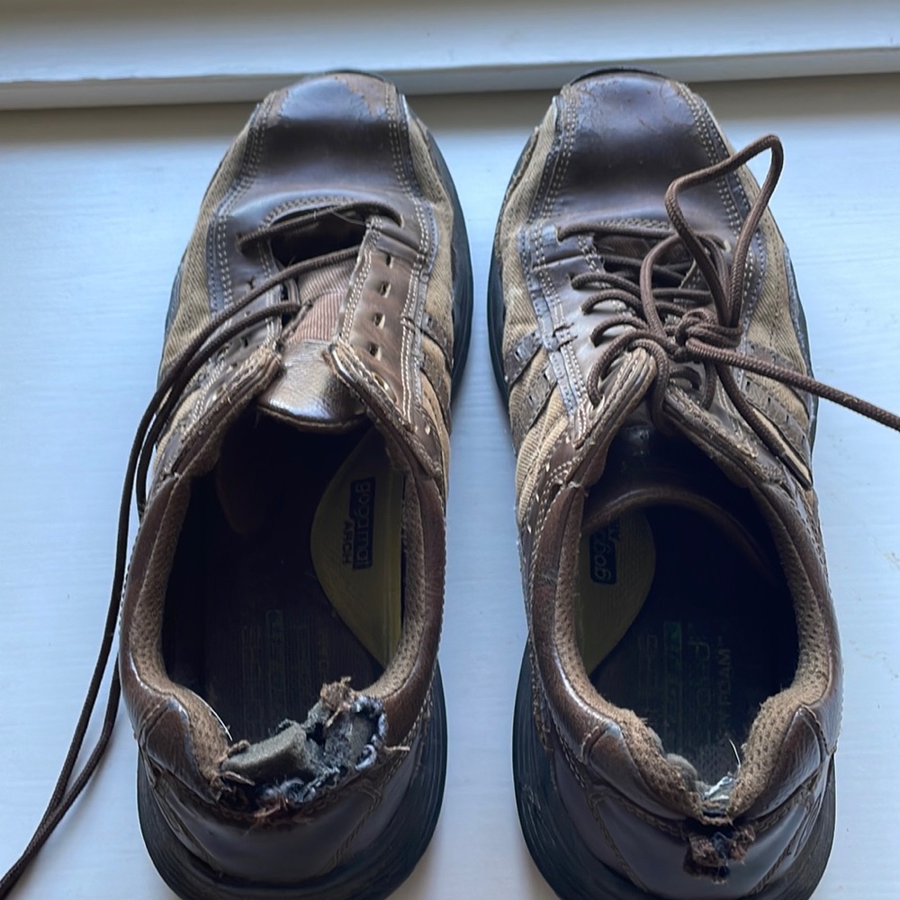 Skechers Mens Brown Leather Shoes 👞 👞Size 11.5